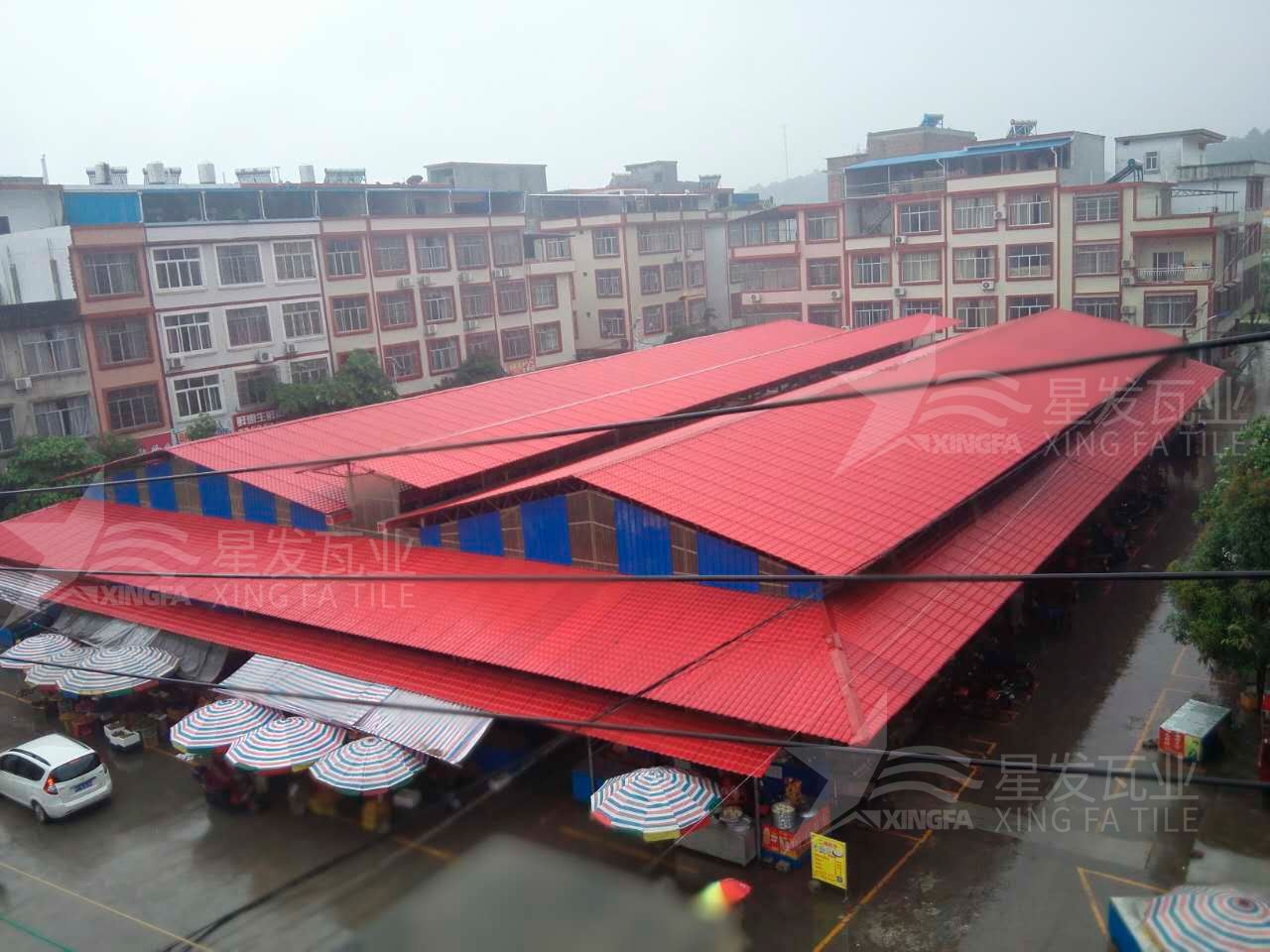 合成樹脂瓦防火性能強(qiáng)不強(qiáng)？遇到高溫，會(huì)不會(huì)著火？